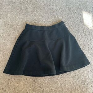 Girls Crewcuts black skirt 6-7